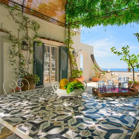 Villa Trara