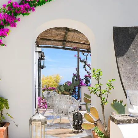 Trara Villa *